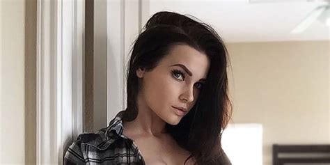 niece waidhofer net worth|Niece Waidhofer Age, Height, Husband, Net Worth, Biography,。